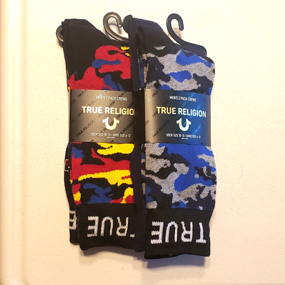 True Religion Men's Crew Socks 4 Pairs Color Camo